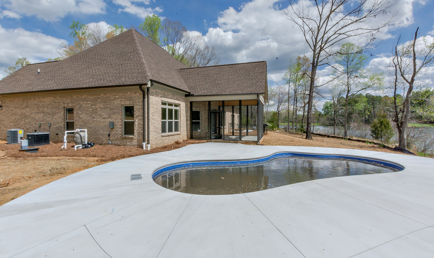 The Pond Pool Patio